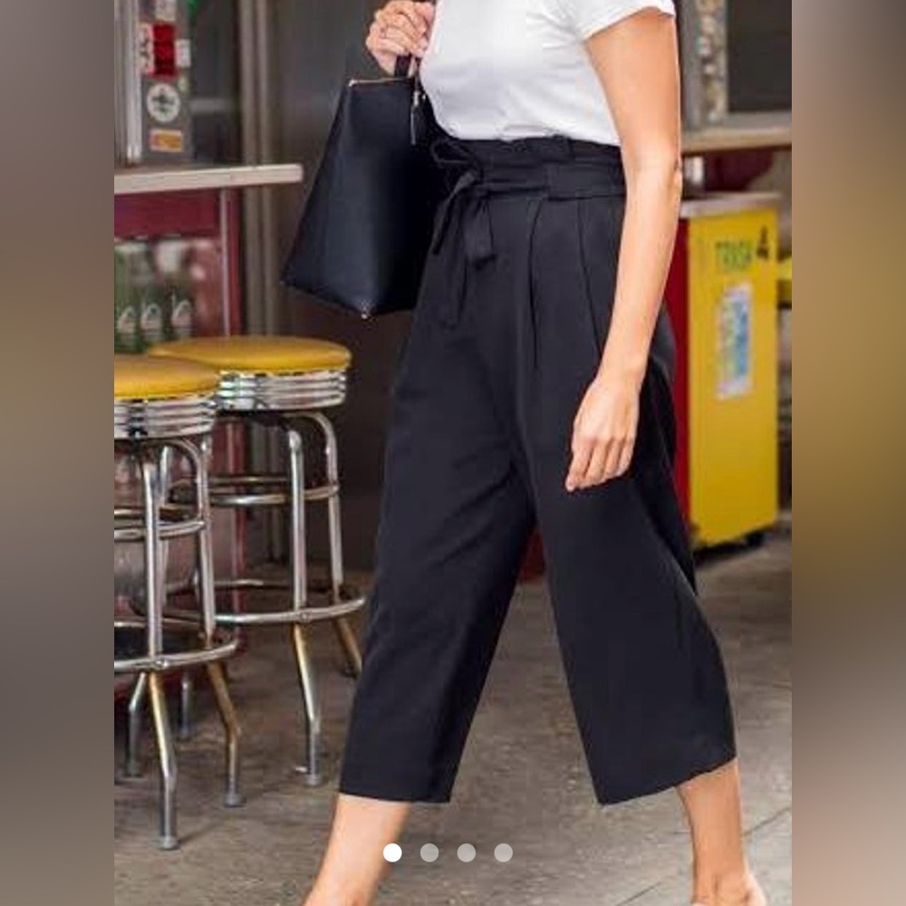 COS Dark Green Paper-bag Cropped Wide Leg Cropped Pants